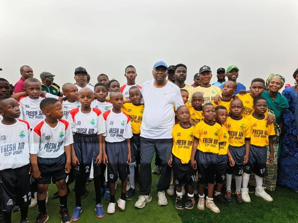 With His Excellency Rt. Hon Ahmadu Umaru Fintiri, Executive Governor Adamawa State, at the Governor's Cup